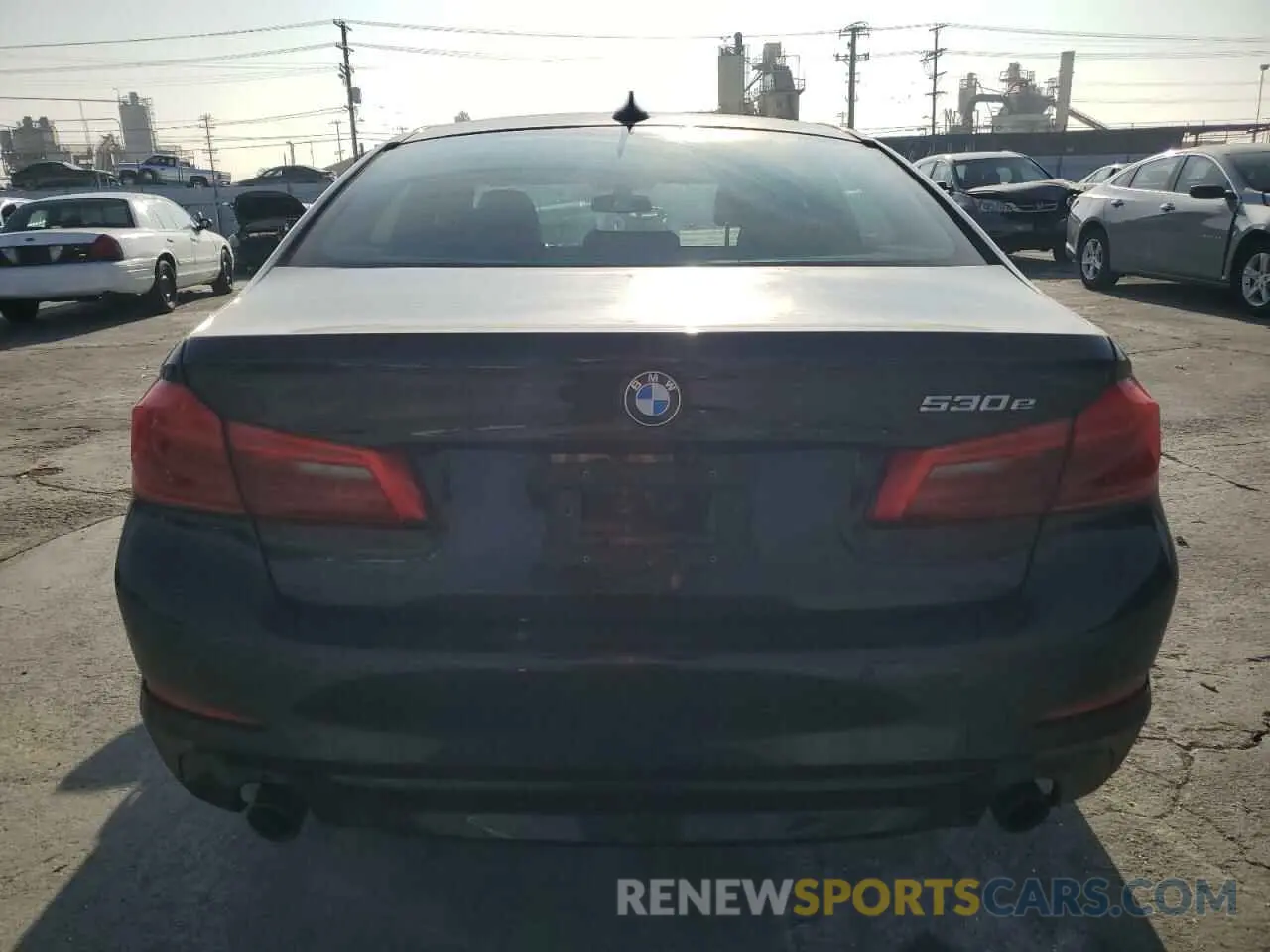 6 fotografías del automóvil dañado WBAJA9C54KB389470 BMW 5 SERIES 2019