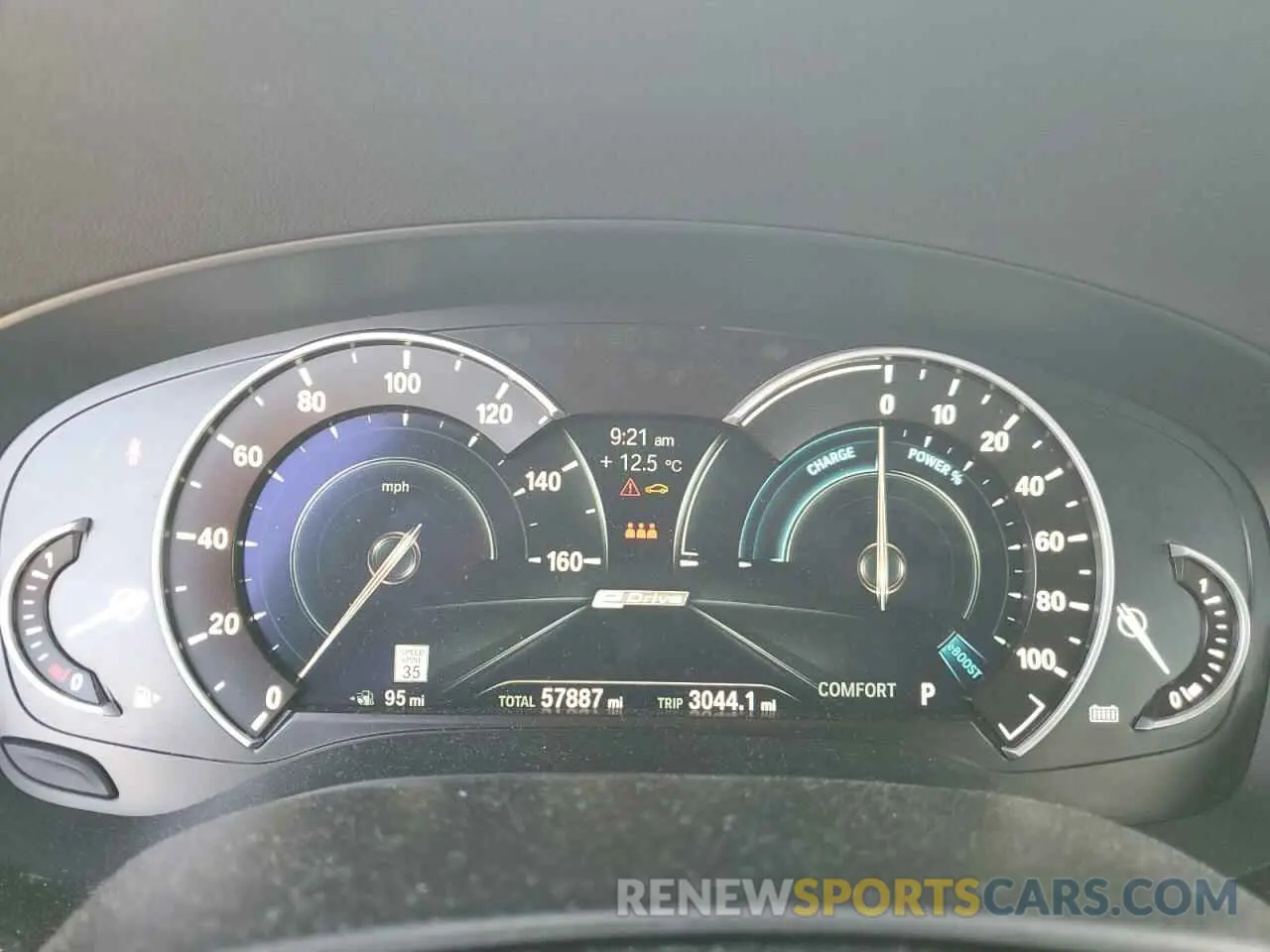 9 fotografías del automóvil dañado WBAJA9C54KB389470 BMW 5 SERIES 2019