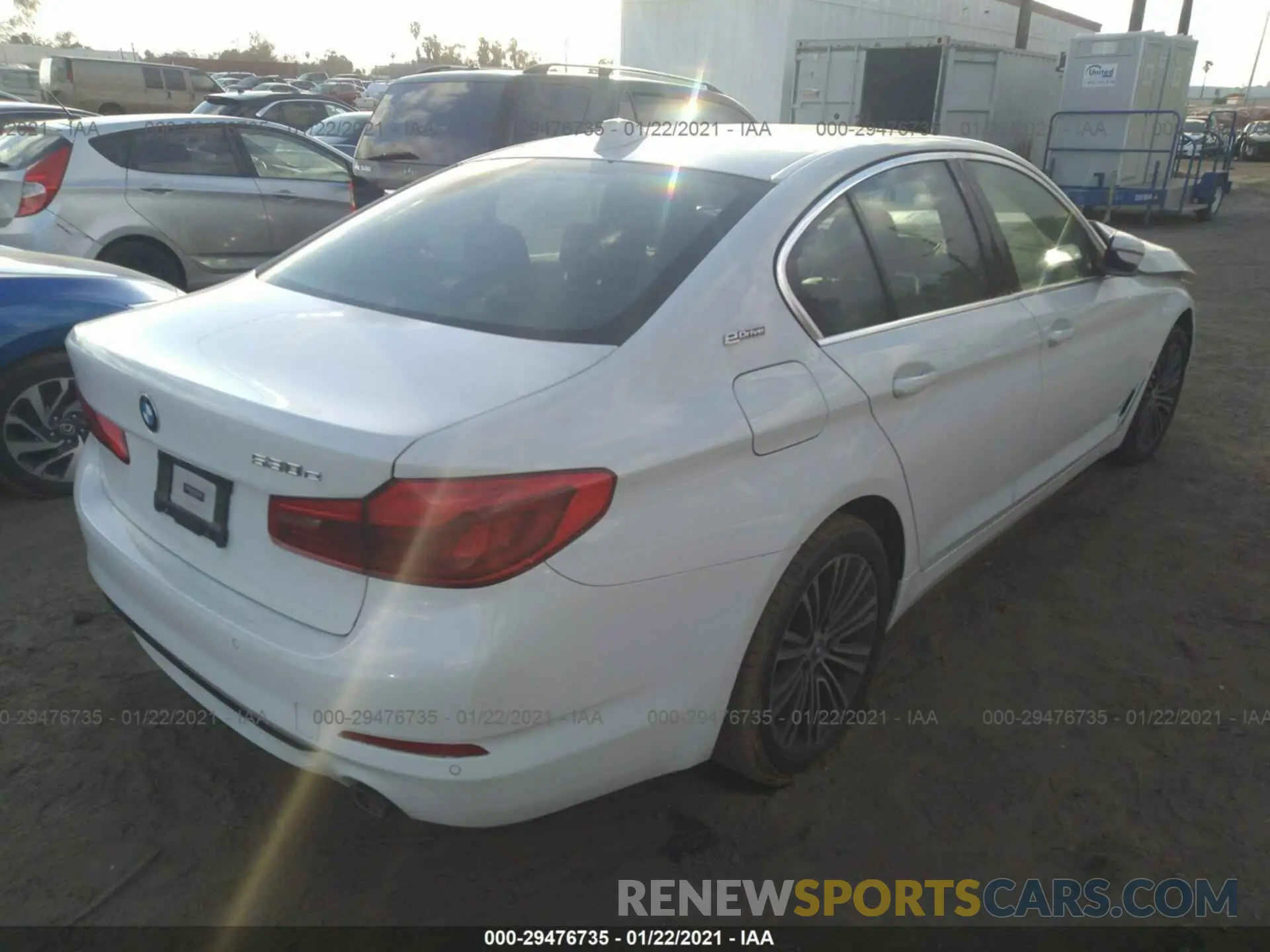 4 fotografías del automóvil dañado WBAJA9C55KB391972 BMW 5 SERIES 2019