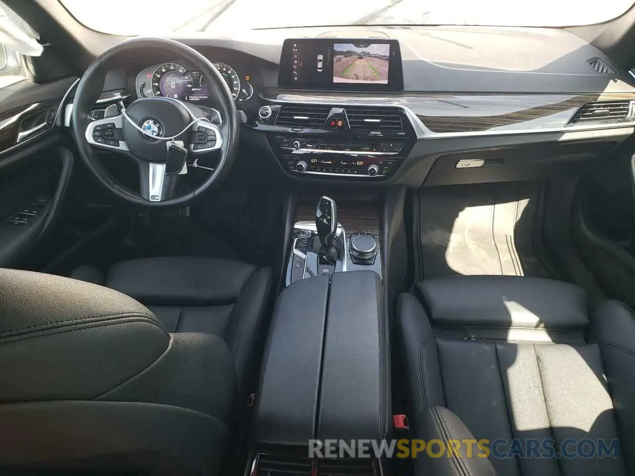 8 fotografías del automóvil dañado WBAJA9C57KB254922 BMW 5 SERIES 2019