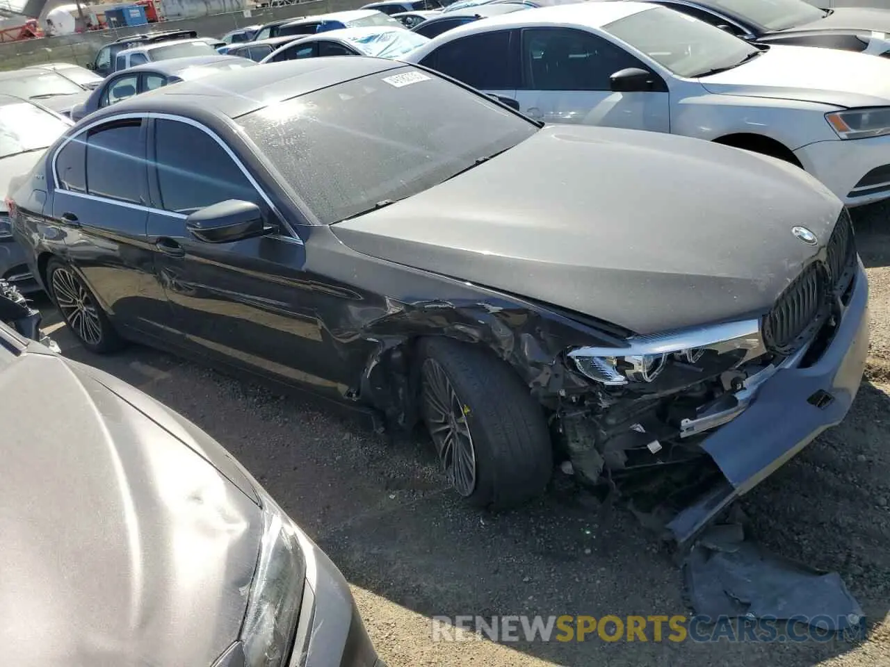 4 fotografías del automóvil dañado WBAJA9C5XKB388307 BMW 5 SERIES 2019