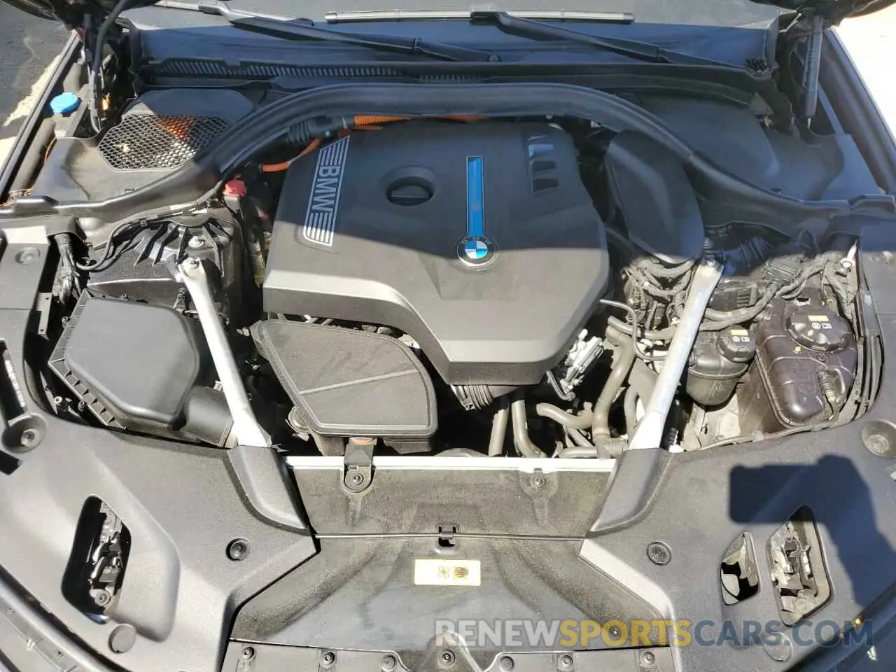11 fotografías del automóvil dañado WBAJA9C5XKB391885 BMW 5 SERIES 2019