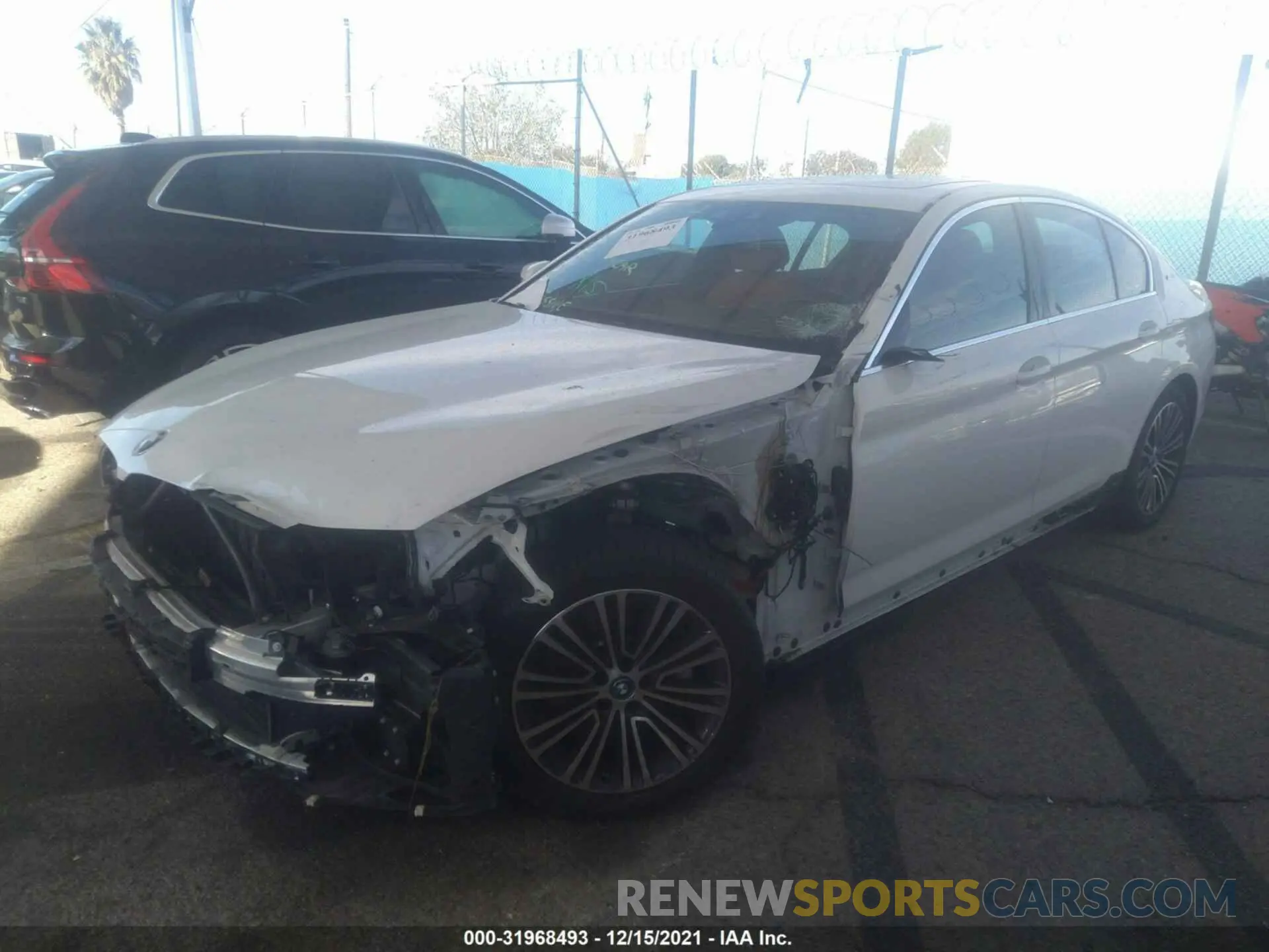 2 fotografías del automóvil dañado WBAJA9C5XKB393006 BMW 5 SERIES 2019