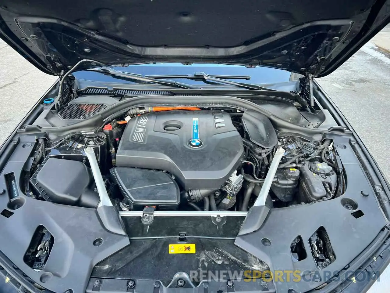 7 fotografías del automóvil dañado WBAJB1C51KB375492 BMW 5 SERIES 2019