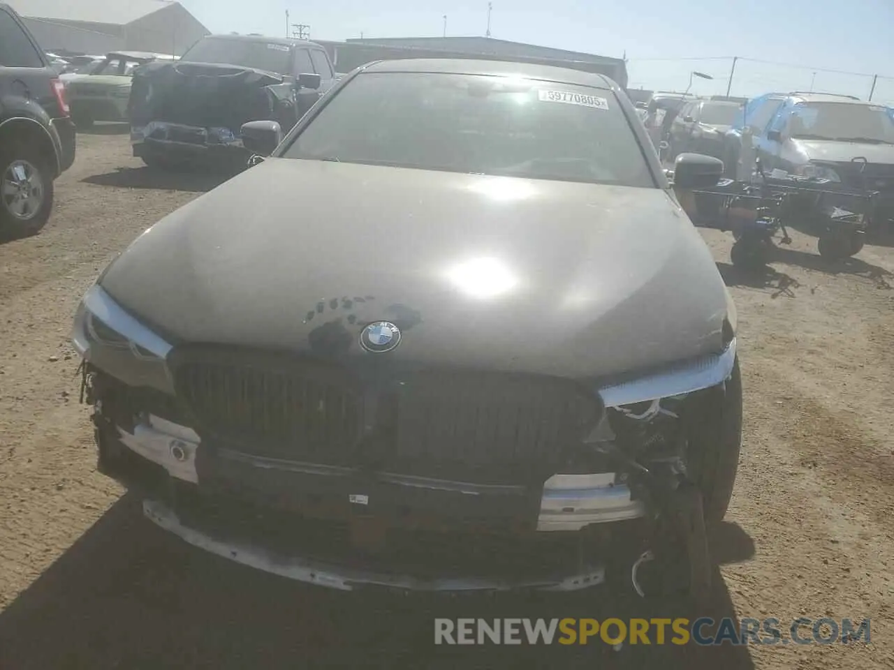 5 fotografías del automóvil dañado WBAJB1C52KB376702 BMW 5 SERIES 2019