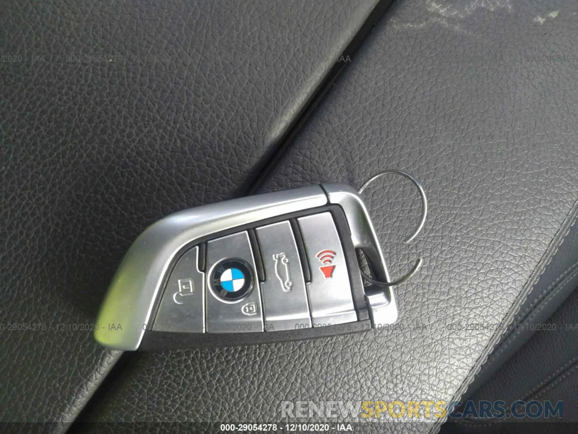 11 fotografías del automóvil dañado WBAJB1C53KB376868 BMW 5 SERIES 2019