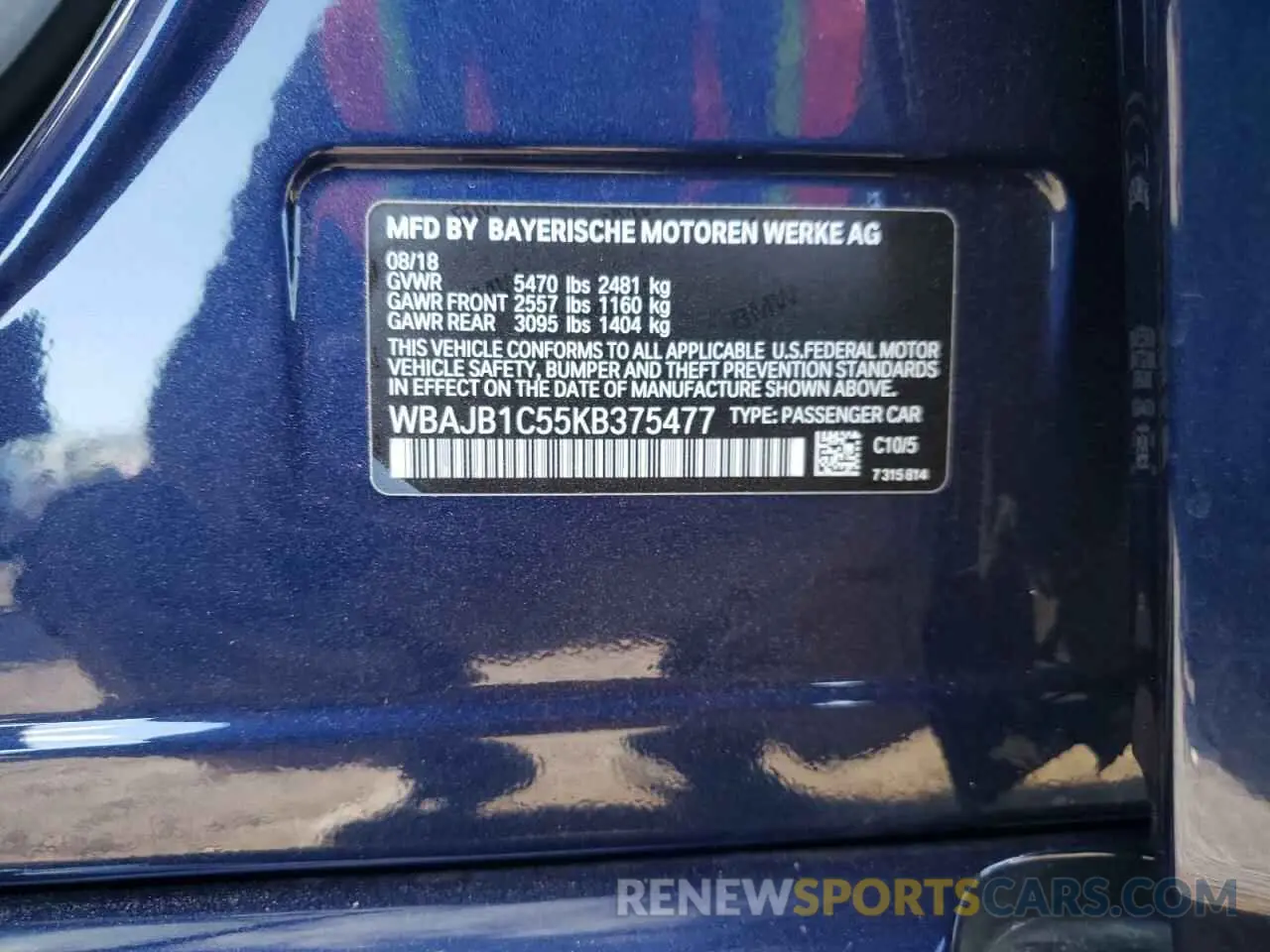 10 fotografías del automóvil dañado WBAJB1C55KB375477 BMW 5 SERIES 2019