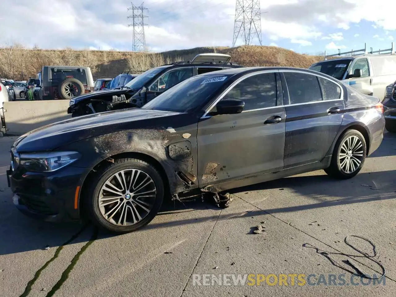 1 fotografías del automóvil dañado WBAJB1C58KB376073 BMW 5 SERIES 2019