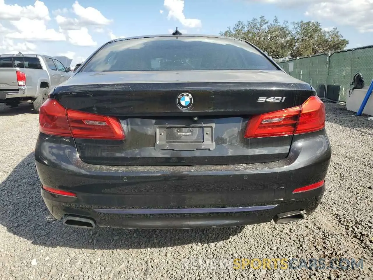 6 fotografías del automóvil dañado WBAJE5C51KWA98689 BMW 5 SERIES 2019