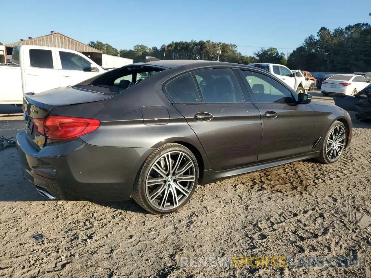 3 fotografías del automóvil dañado WBAJE5C52KWW06102 BMW 5 SERIES 2019