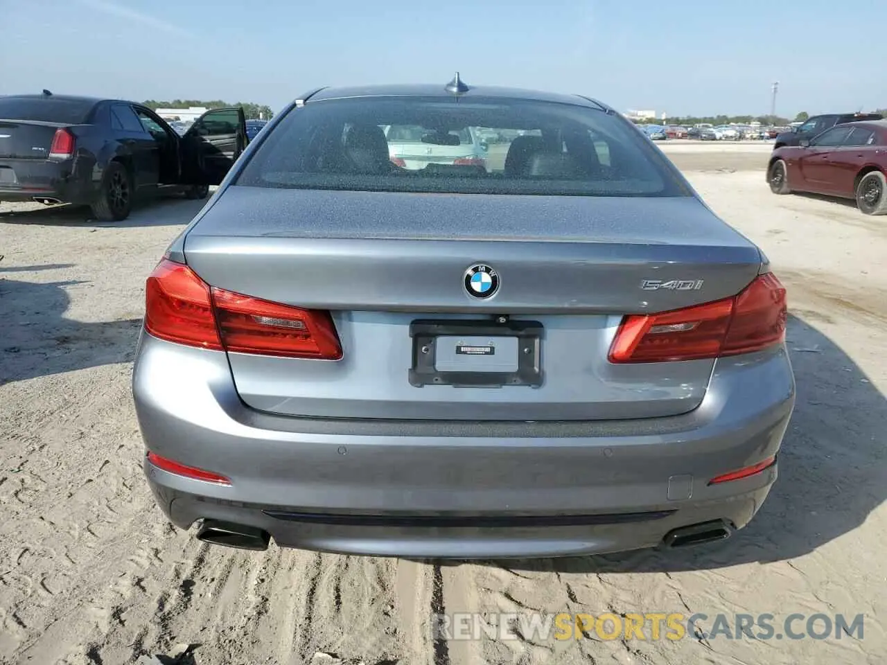 6 fotografías del automóvil dañado WBAJE5C53KWW38184 BMW 5 SERIES 2019