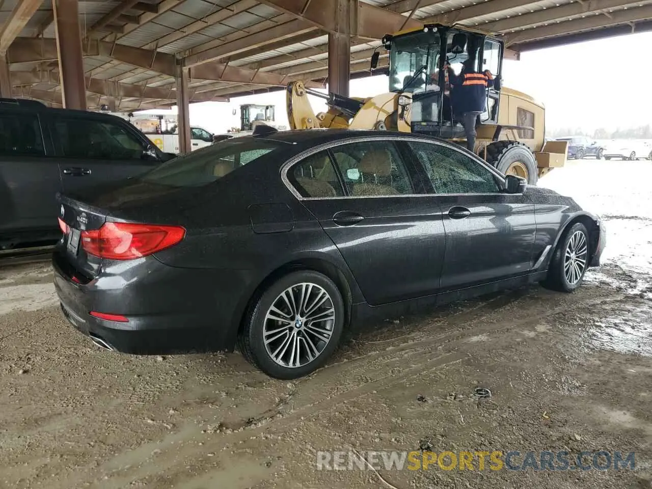 3 fotografías del automóvil dañado WBAJE5C54KWW28022 BMW 5 SERIES 2019