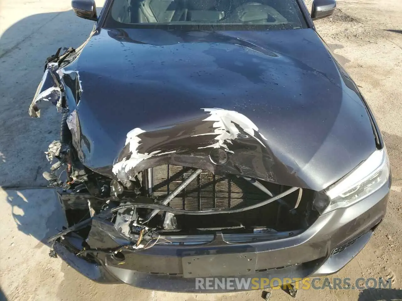 11 fotografías del automóvil dañado WBAJE5C55KWW17823 BMW 5 SERIES 2019