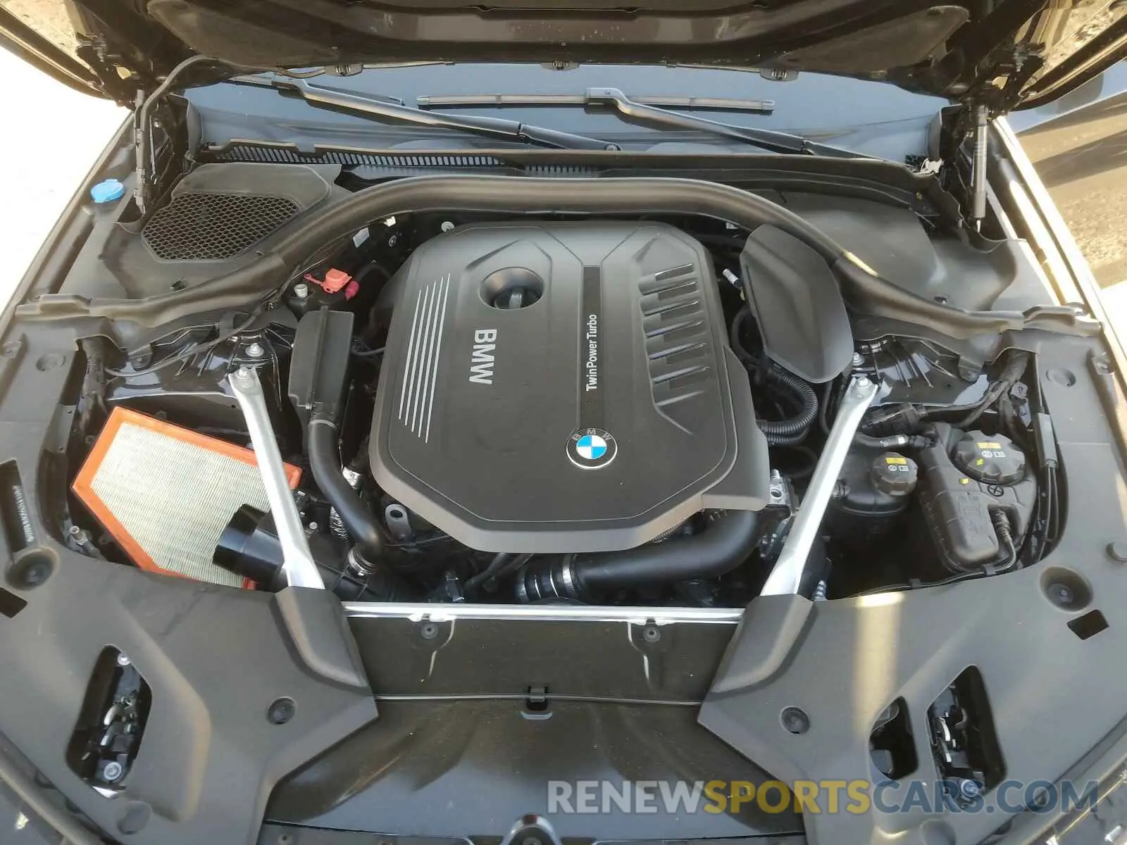 7 fotografías del automóvil dañado WBAJE5C55KWW18809 BMW 5 SERIES 2019