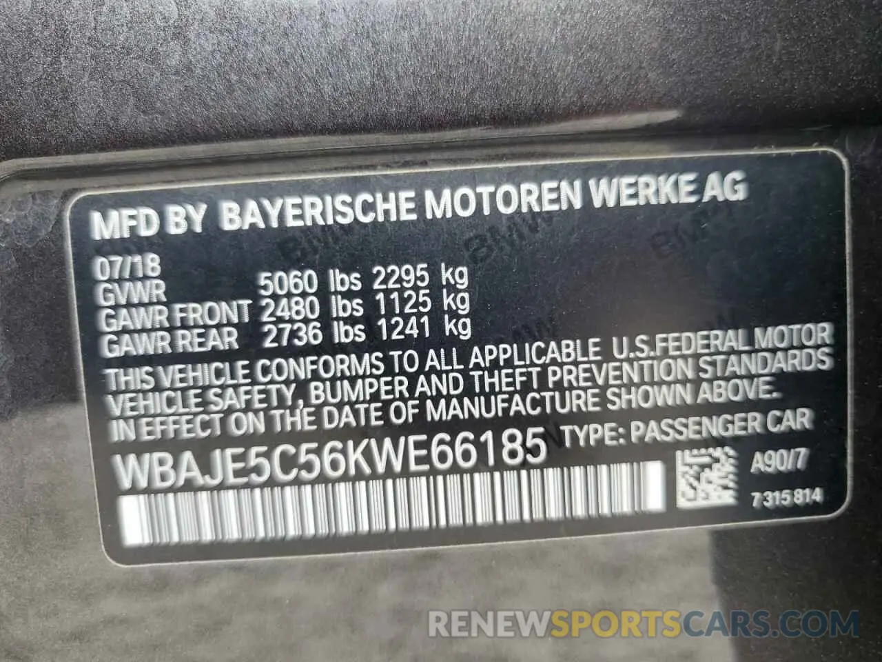 12 fotografías del automóvil dañado WBAJE5C56KWE66185 BMW 5 SERIES 2019