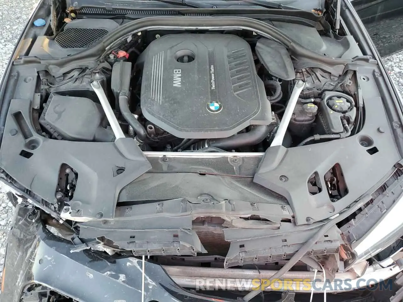 11 fotografías del automóvil dañado WBAJE5C57KWE66583 BMW 5 SERIES 2019