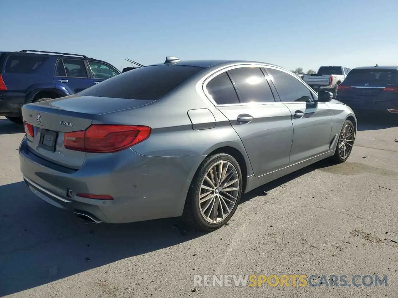 3 fotografías del automóvil dañado WBAJE5C57KWW03390 BMW 5 SERIES 2019