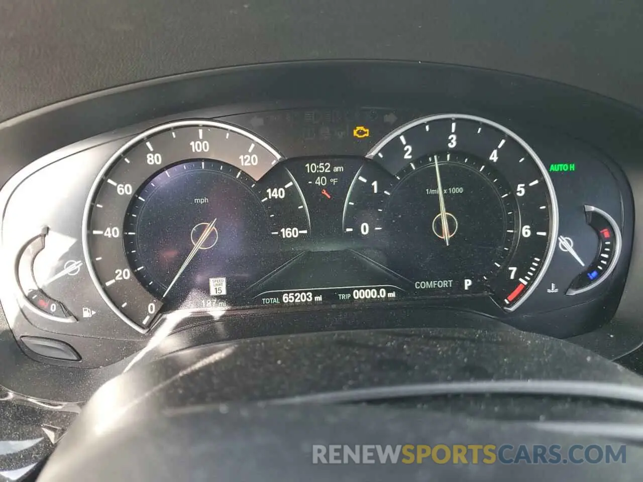 9 fotografías del automóvil dañado WBAJE5C57KWW19573 BMW 5 SERIES 2019
