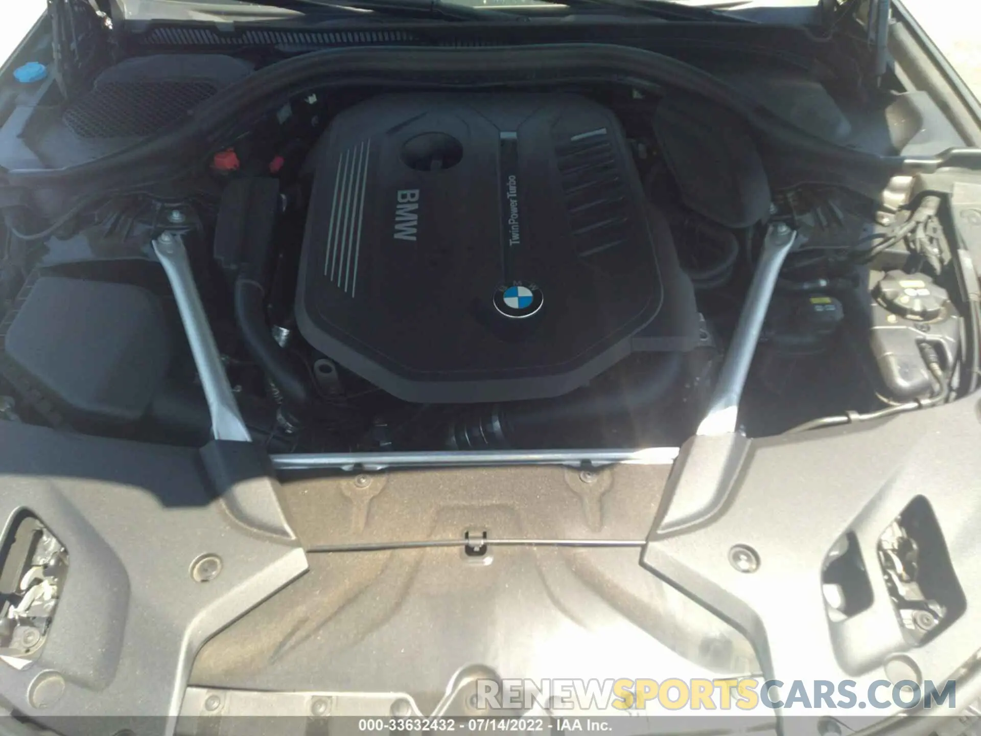 10 fotografías del automóvil dañado WBAJE5C59KG919853 BMW 5 SERIES 2019