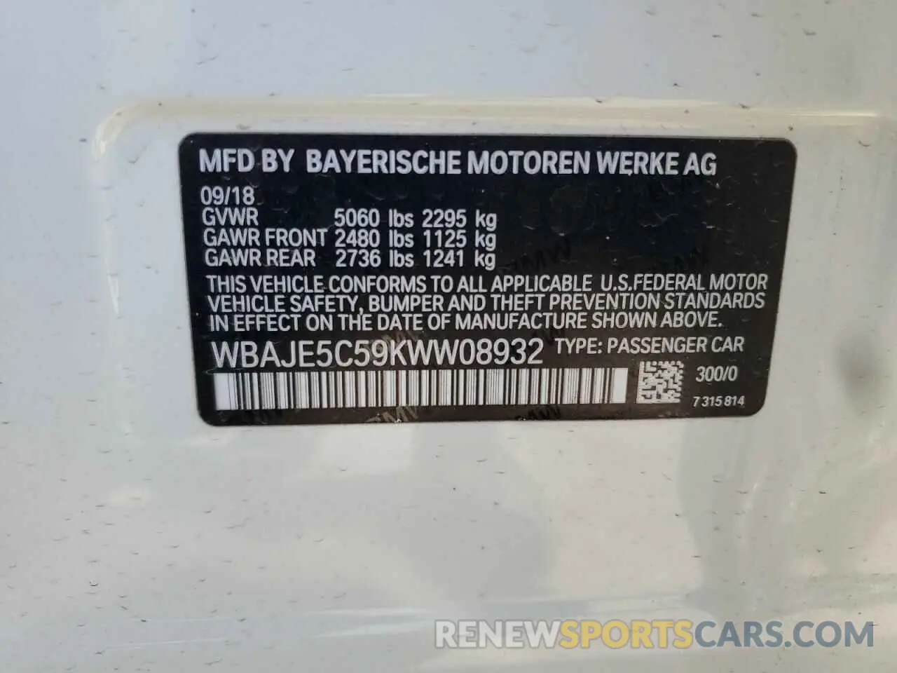 14 fotografías del automóvil dañado WBAJE5C59KWW08932 BMW 5 SERIES 2019