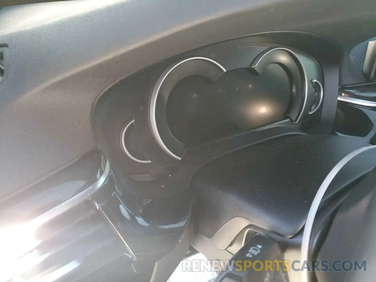 9 fotografías del automóvil dañado WBAJE5C5XKWA98674 BMW 5 SERIES 2019
