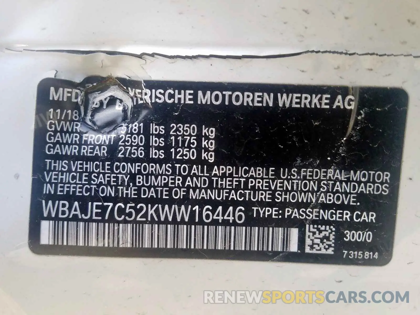 10 fotografías del automóvil dañado WBAJE7C52KWW16446 BMW 5 SERIES 2019
