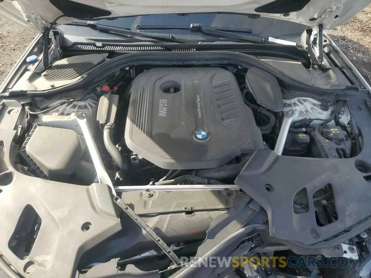 11 fotografías del automóvil dañado WBAJE7C54KWD55176 BMW 5 SERIES 2019