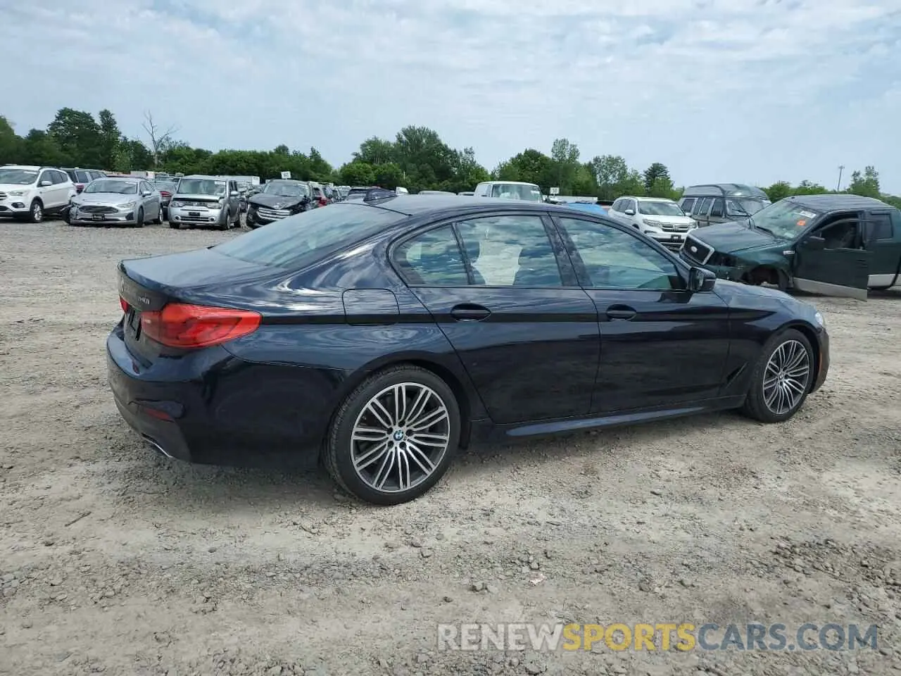 3 fotografías del automóvil dañado WBAJE7C55KWD55834 BMW 5 SERIES 2019