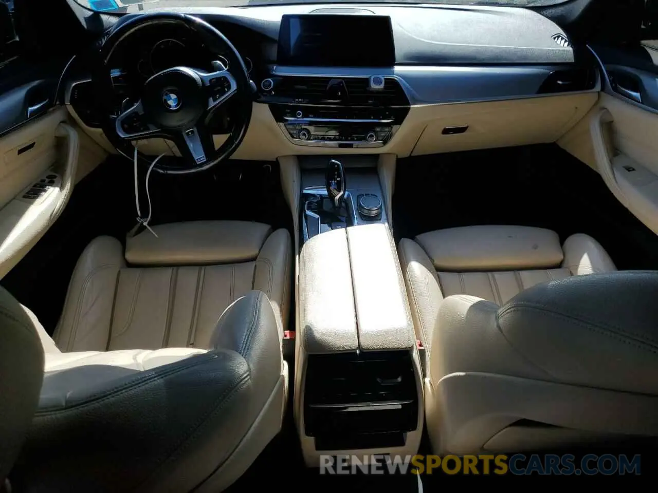 8 fotografías del automóvil dañado WBAJE7C57KWW20203 BMW 5 SERIES 2019