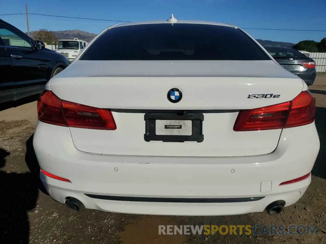 6 fotografías del automóvil dañado WBAJA9C00LCD30709 BMW 5 SERIES 2020