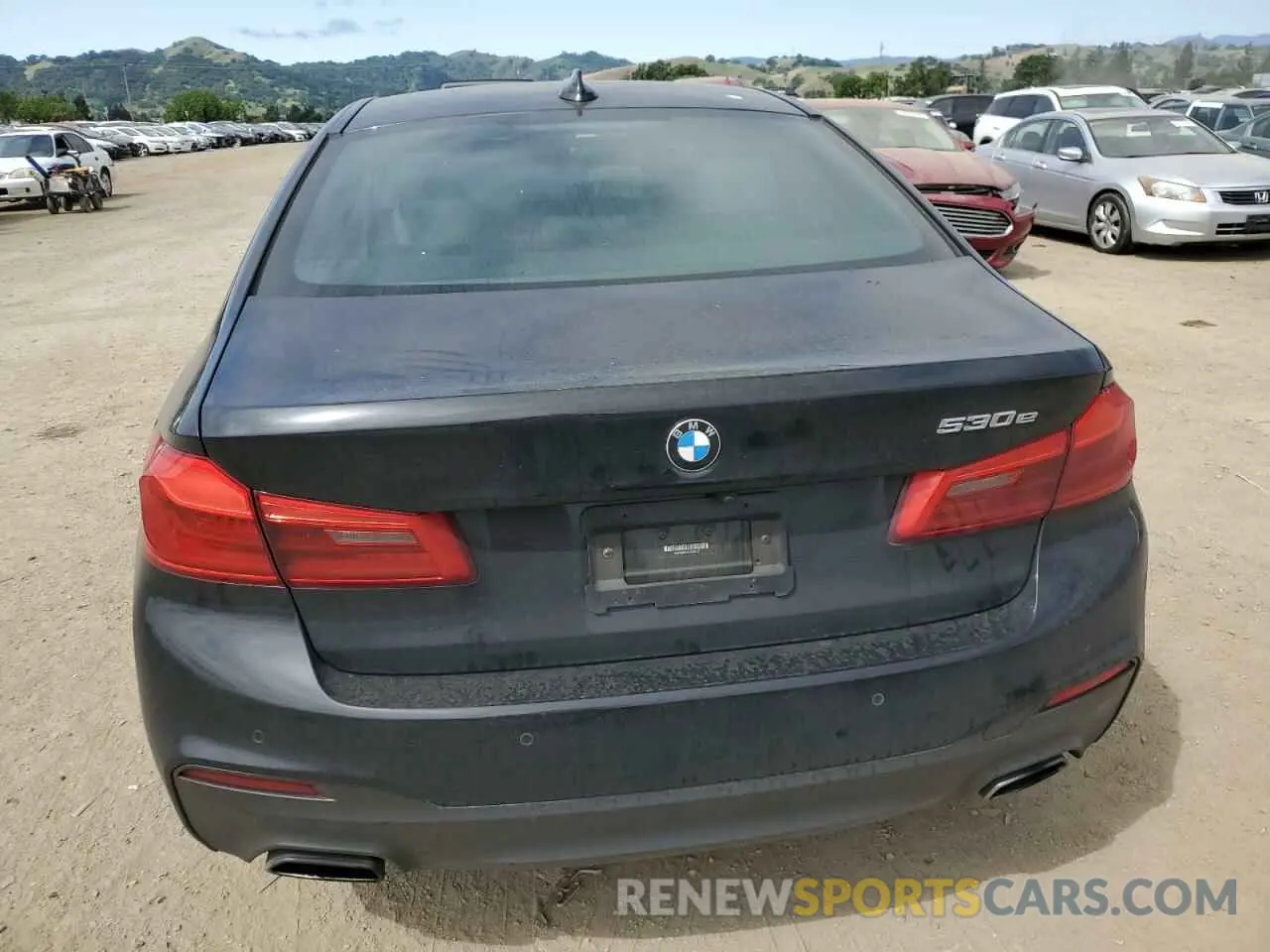 6 fotografías del automóvil dañado WBAJA9C01LCE28731 BMW 5 SERIES 2020