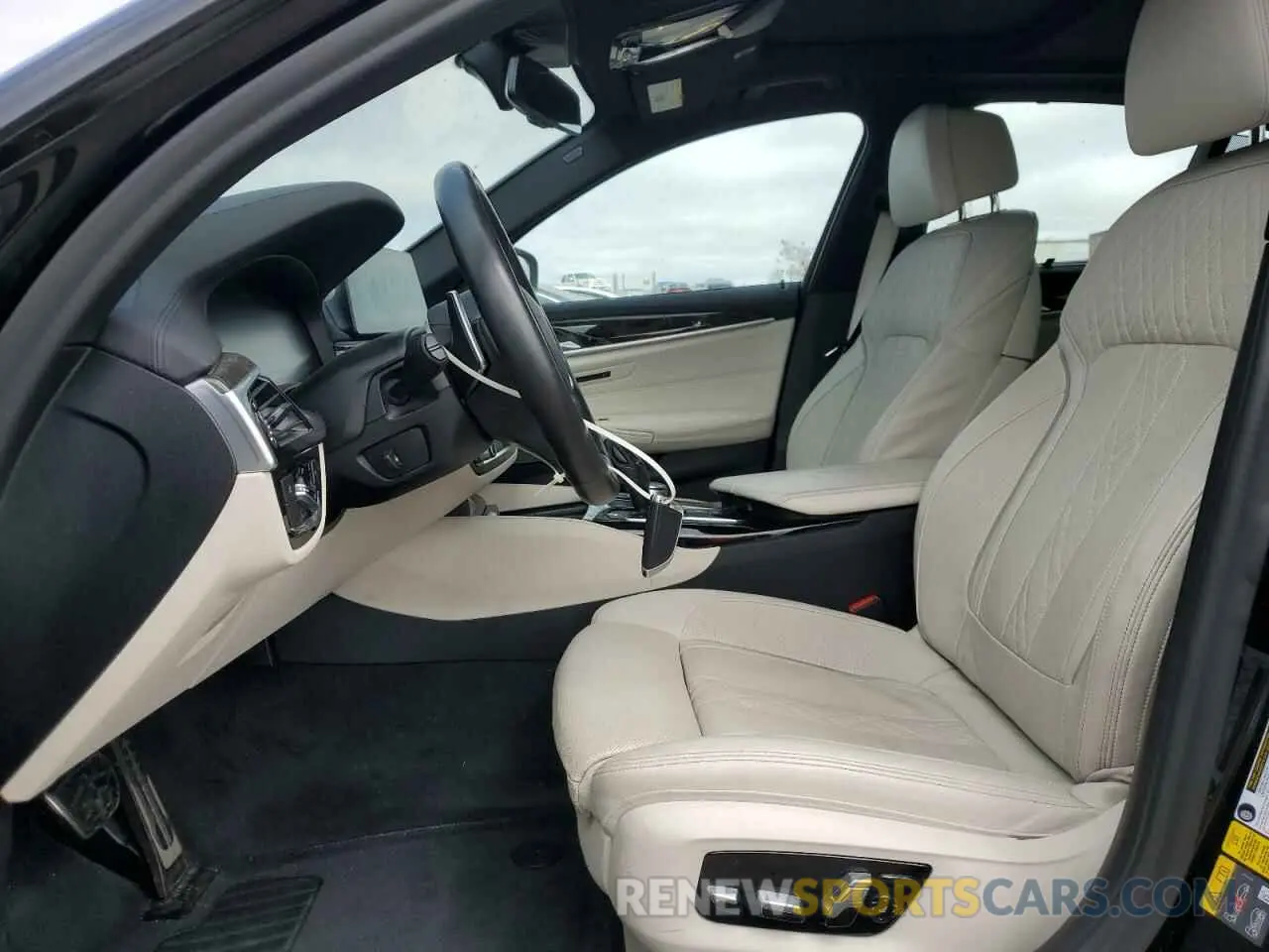 7 fotografías del automóvil dañado WBAJA9C01LCE28731 BMW 5 SERIES 2020
