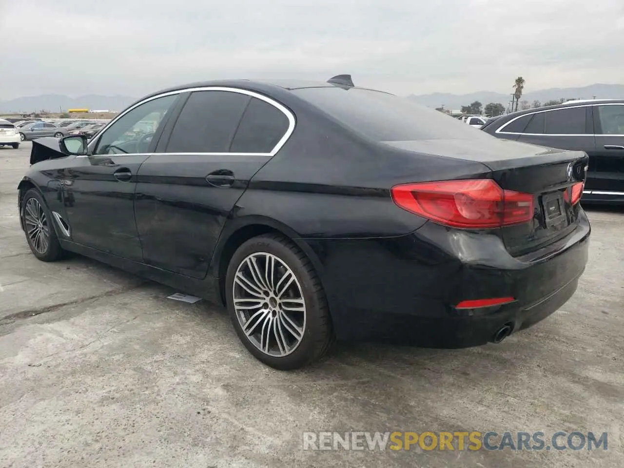 2 fotografías del automóvil dañado WBAJA9C02LCD44286 BMW 5 SERIES 2020