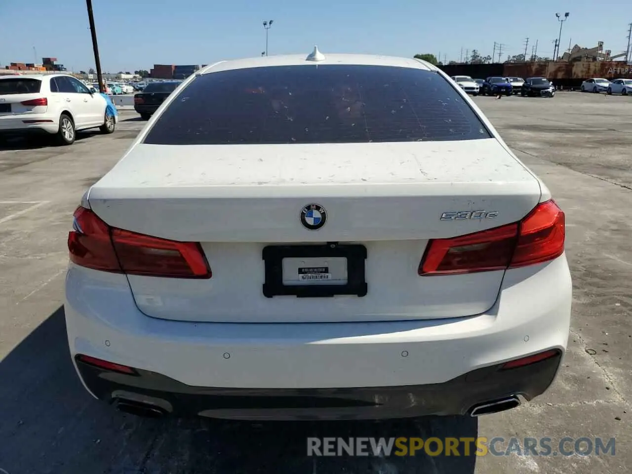 6 fotografías del automóvil dañado WBAJA9C04LCD22175 BMW 5 SERIES 2020