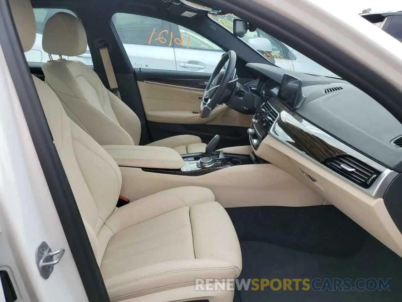5 fotografías del automóvil dañado WBAJB1C01LCE63543 BMW 5 SERIES 2020