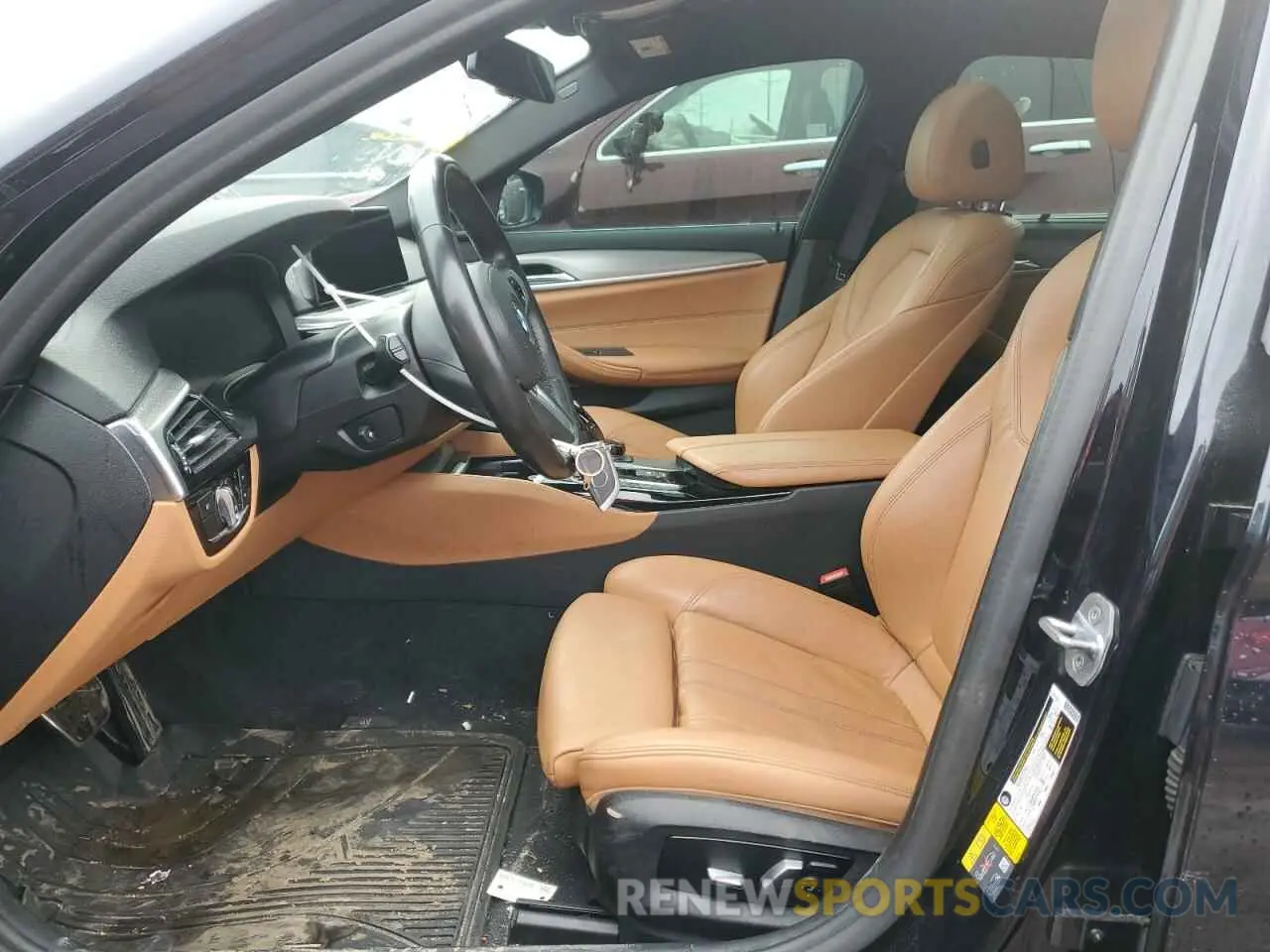 7 fotografías del automóvil dañado WBAJB1C04LCD27469 BMW 5 SERIES 2020