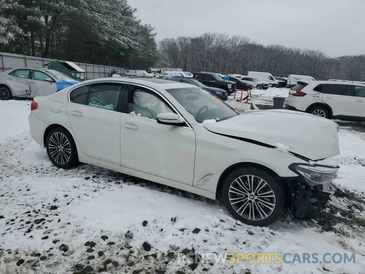 4 fotografías del automóvil dañado WBAJE7C5XKWW13696 BMW 5 SERIES 2020
