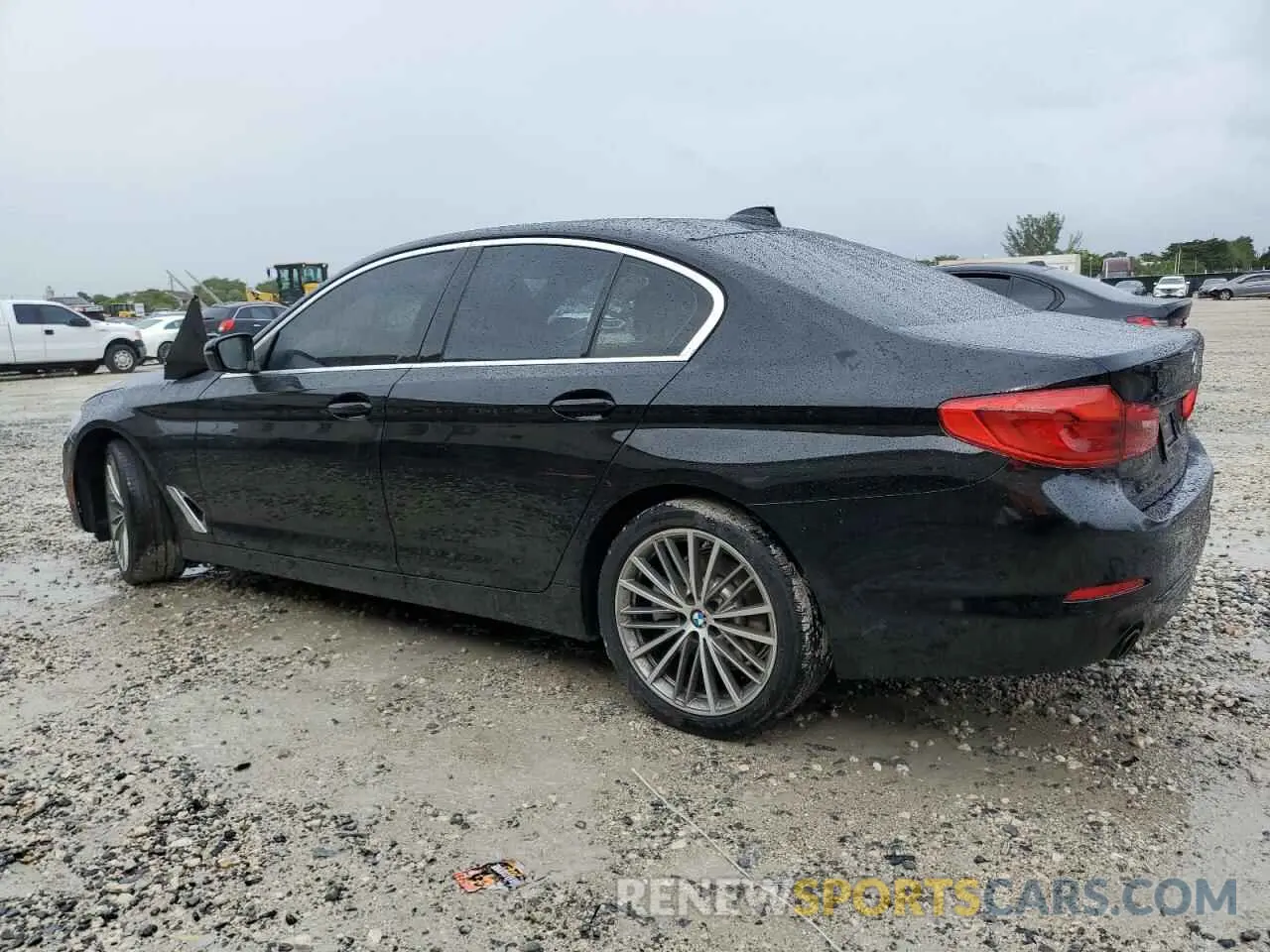 2 fotografías del automóvil dañado WBAJR3C00LWW65762 BMW 5 SERIES 2020