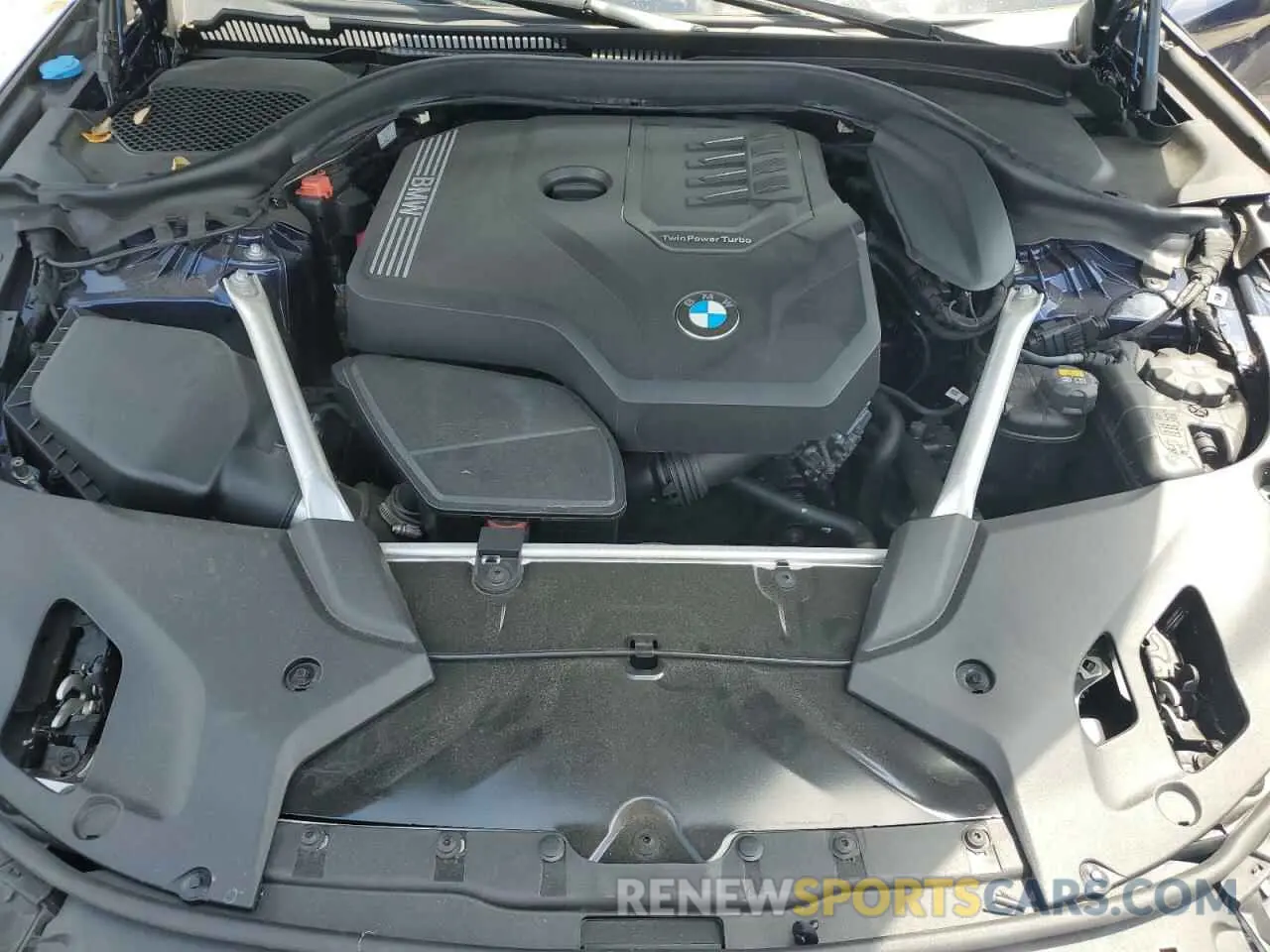 11 fotografías del automóvil dañado WBAJR3C00LWW76874 BMW 5 SERIES 2020