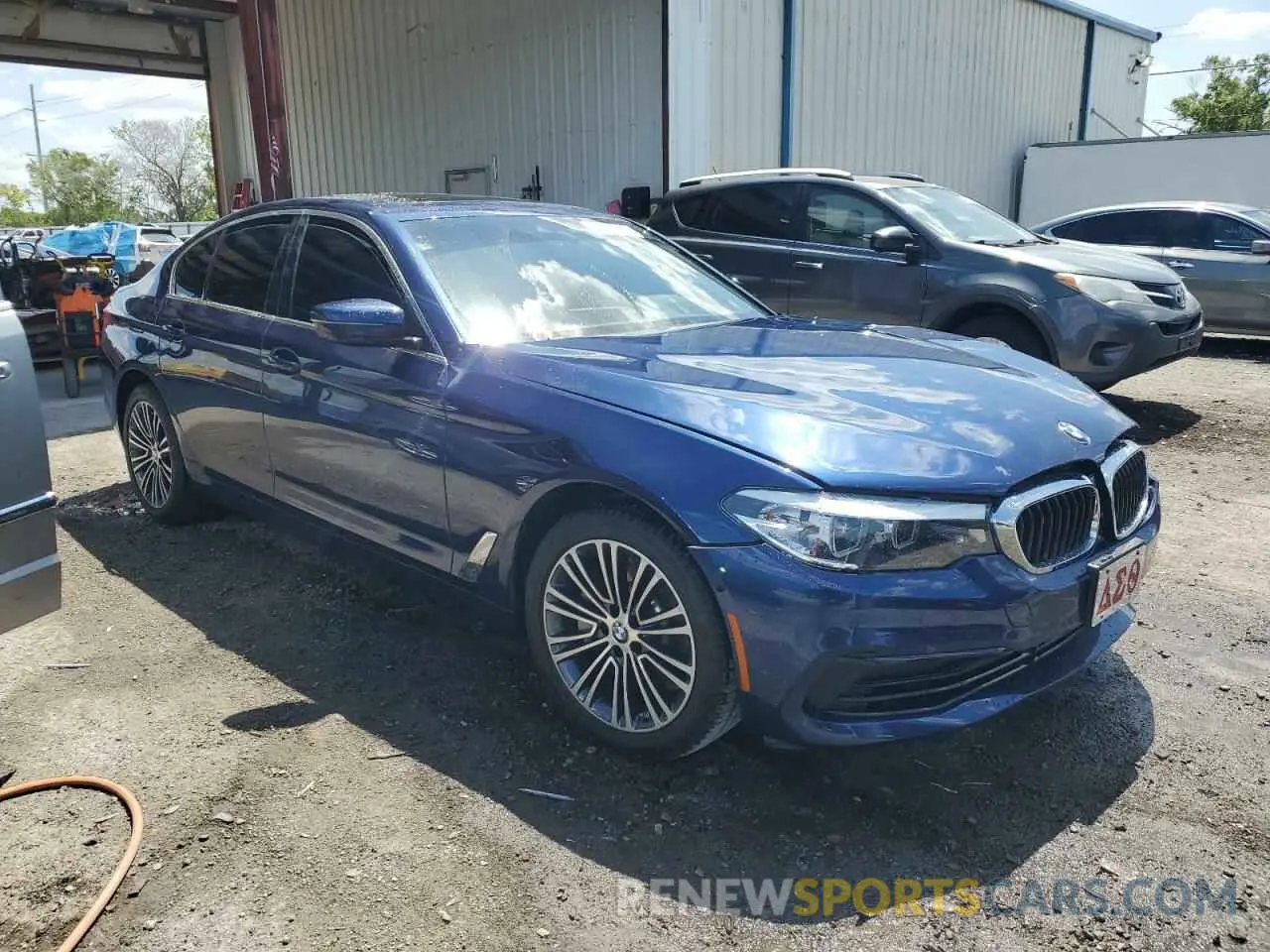 4 fotografías del automóvil dañado WBAJR3C00LWW76874 BMW 5 SERIES 2020