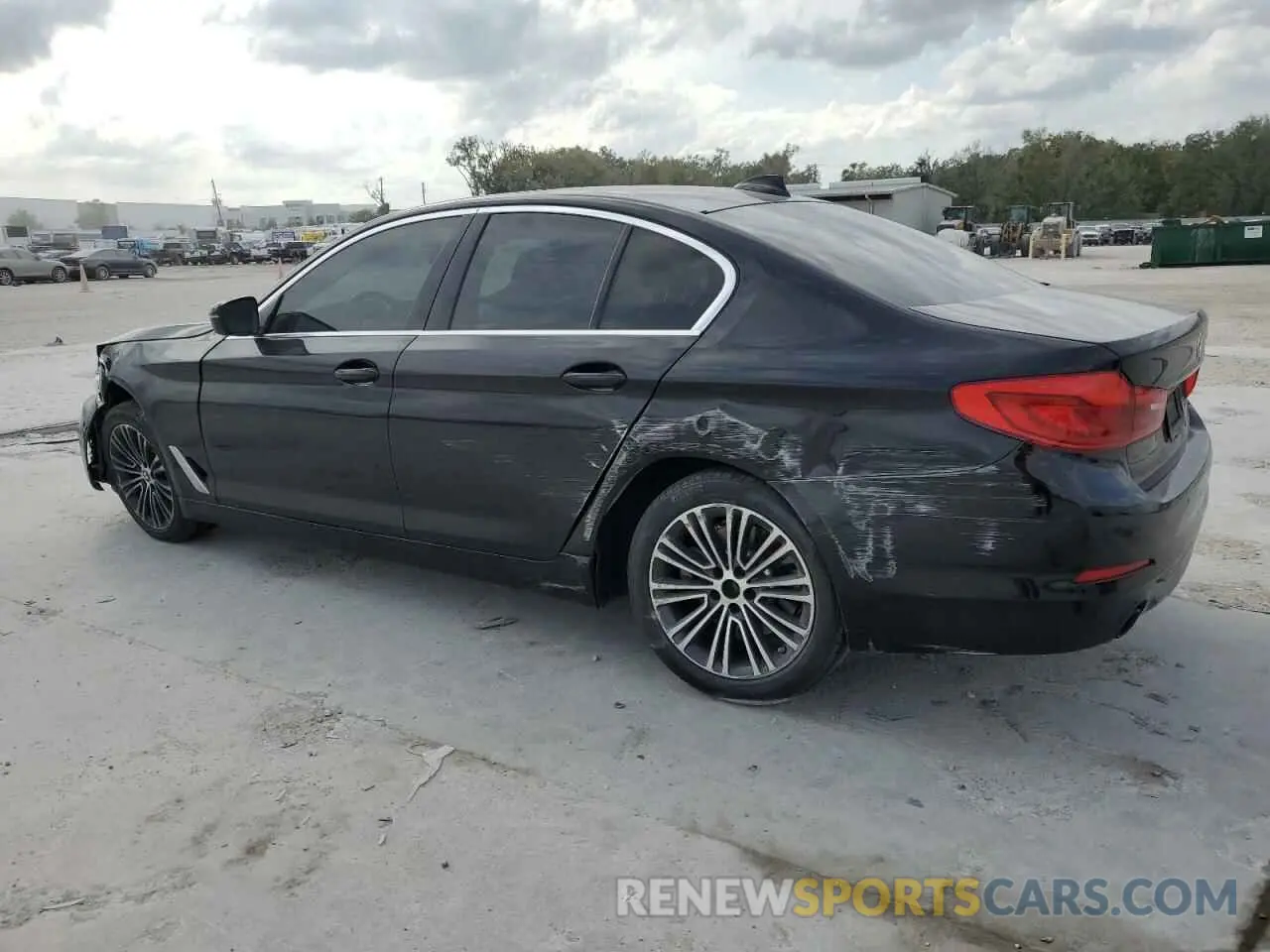 2 fotografías del automóvil dañado WBAJR3C01LWW64054 BMW 5 SERIES 2020