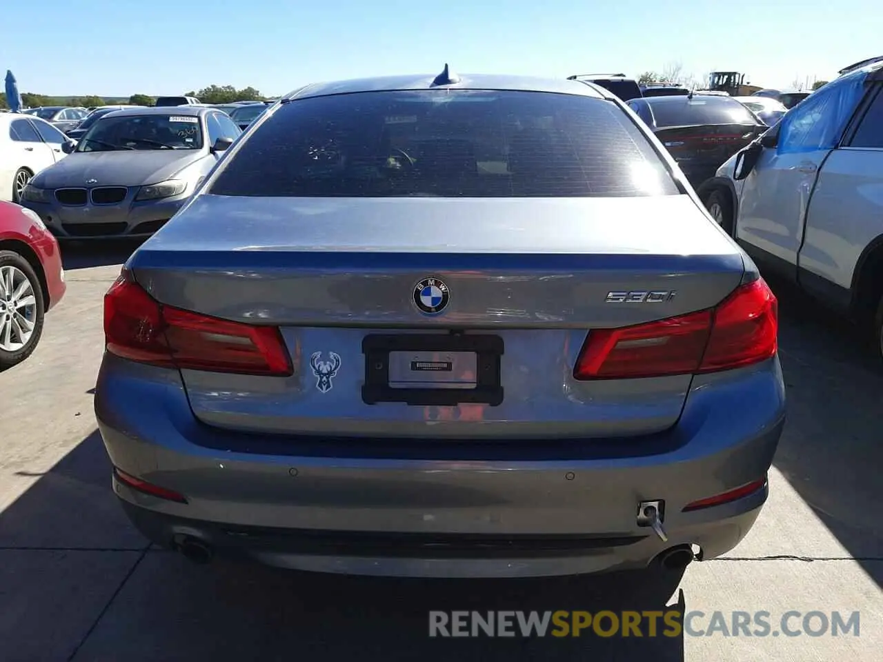 6 fotografías del automóvil dañado WBAJR3C01LWW68153 BMW 5 SERIES 2020