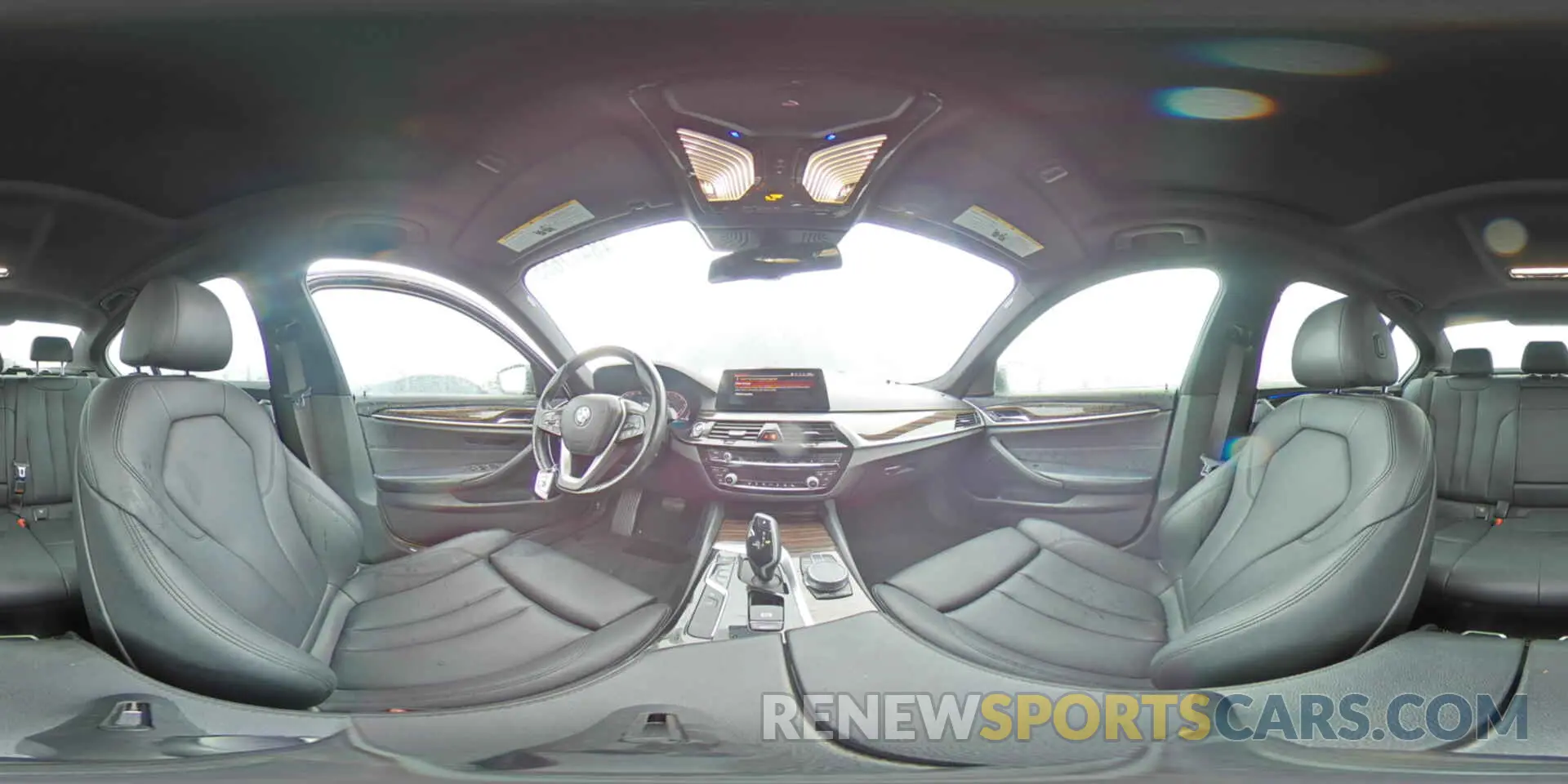 13 fotografías del automóvil dañado WBAJR3C01LWW77810 BMW 5 SERIES 2020