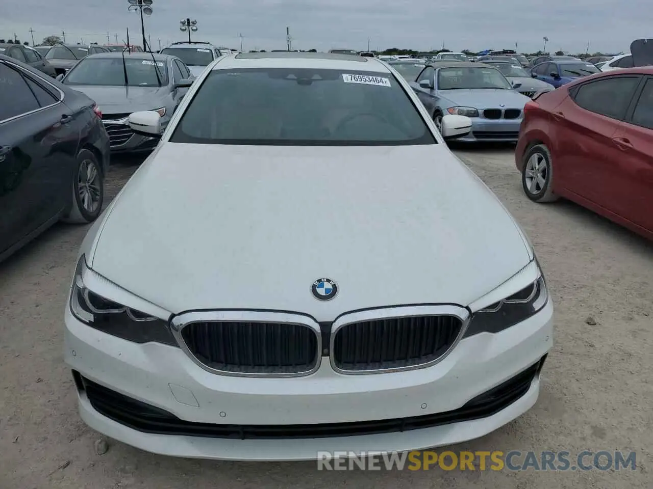 5 fotografías del automóvil dañado WBAJR3C02LCE48105 BMW 5 SERIES 2020