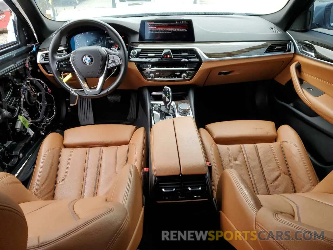 8 fotografías del automóvil dañado WBAJR3C02LCE55006 BMW 5 SERIES 2020
