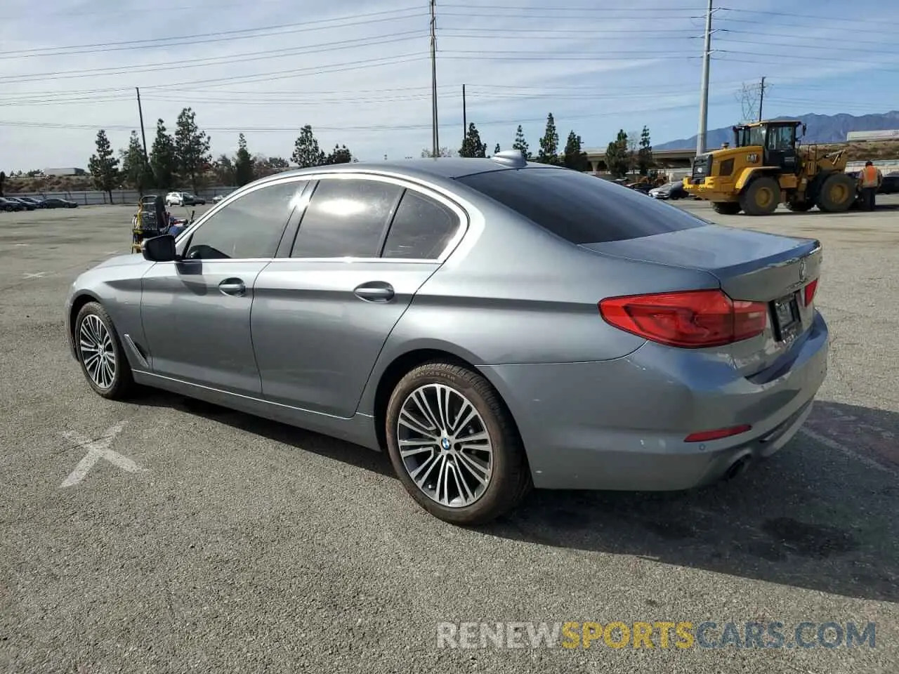 2 fotografías del automóvil dañado WBAJR3C02LWW69439 BMW 5 SERIES 2020