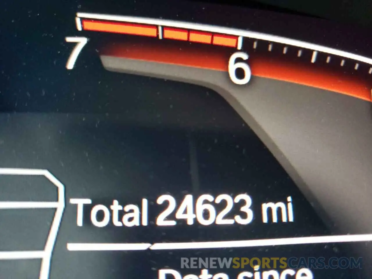 8 fotografías del automóvil dañado WBAJR3C03LCD67484 BMW 5 SERIES 2020