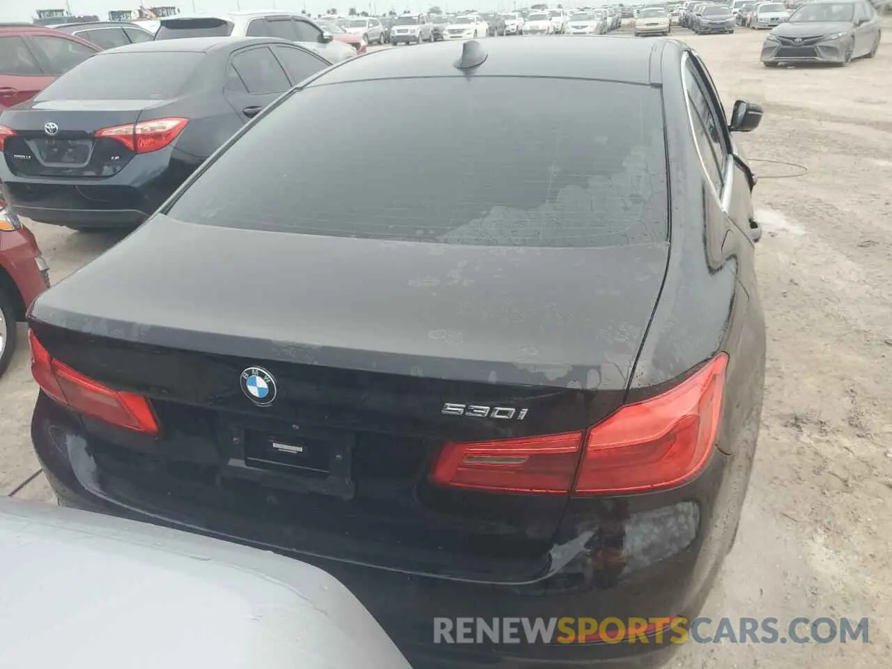 6 fotografías del automóvil dañado WBAJR3C04LWW64050 BMW 5 SERIES 2020