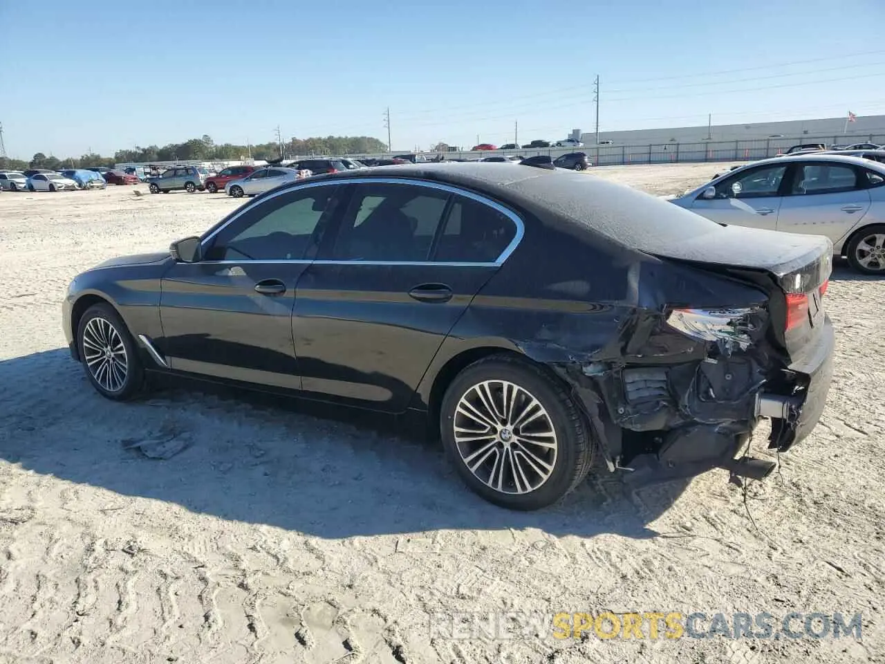 2 fotografías del automóvil dañado WBAJR3C04LWW64291 BMW 5 SERIES 2020