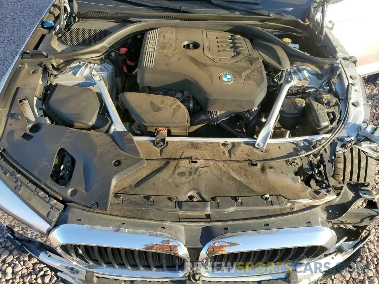 11 fotografías del automóvil dañado WBAJR3C04LWW73928 BMW 5 SERIES 2020